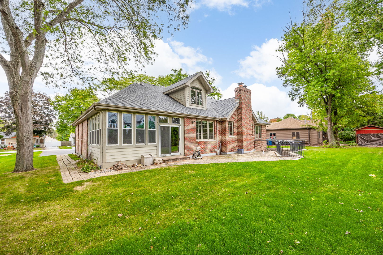 12022 S 72nd Court, Palos Heights, IL 60463