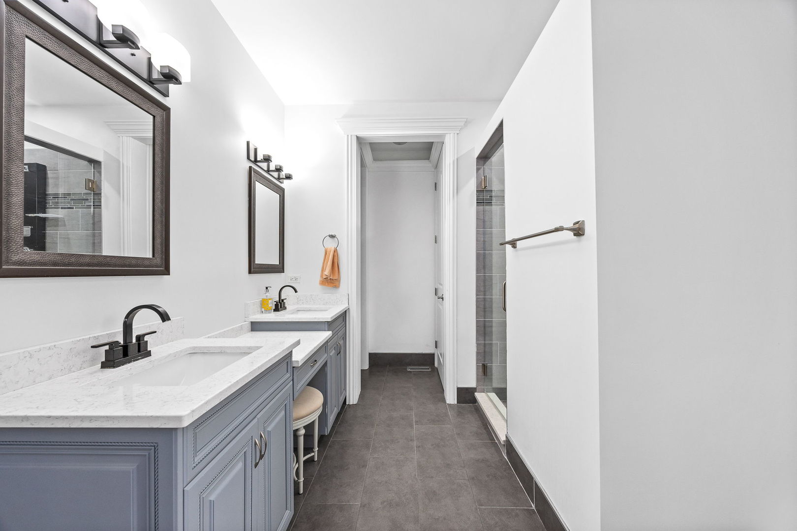 12022 S 72nd Court, Palos Heights, IL 60463