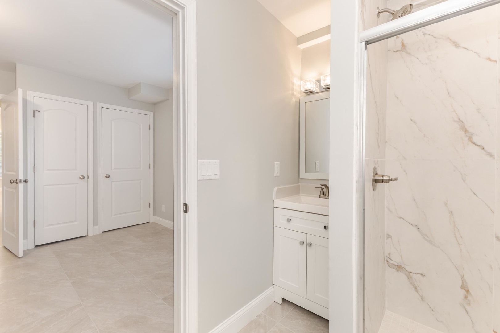 507 N Lee Street, Bloomington, IL 61701