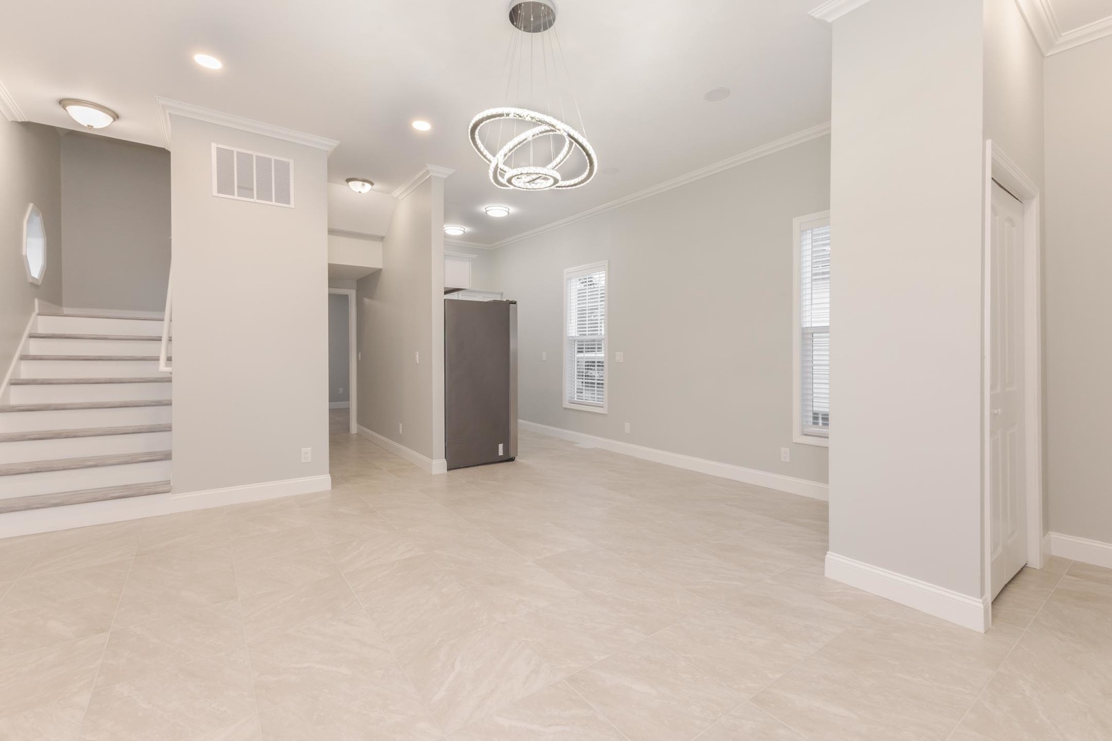 507 N Lee Street, Bloomington, IL 61701