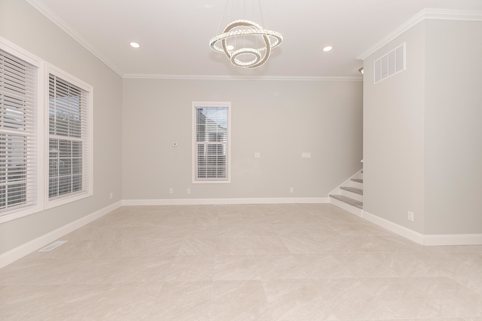 507 N Lee Street, Bloomington, IL 61701