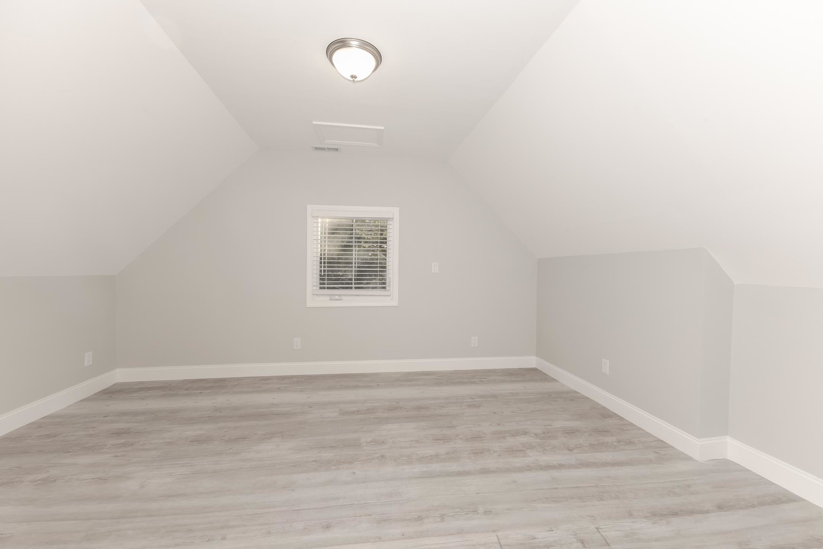 507 N Lee Street, Bloomington, IL 61701