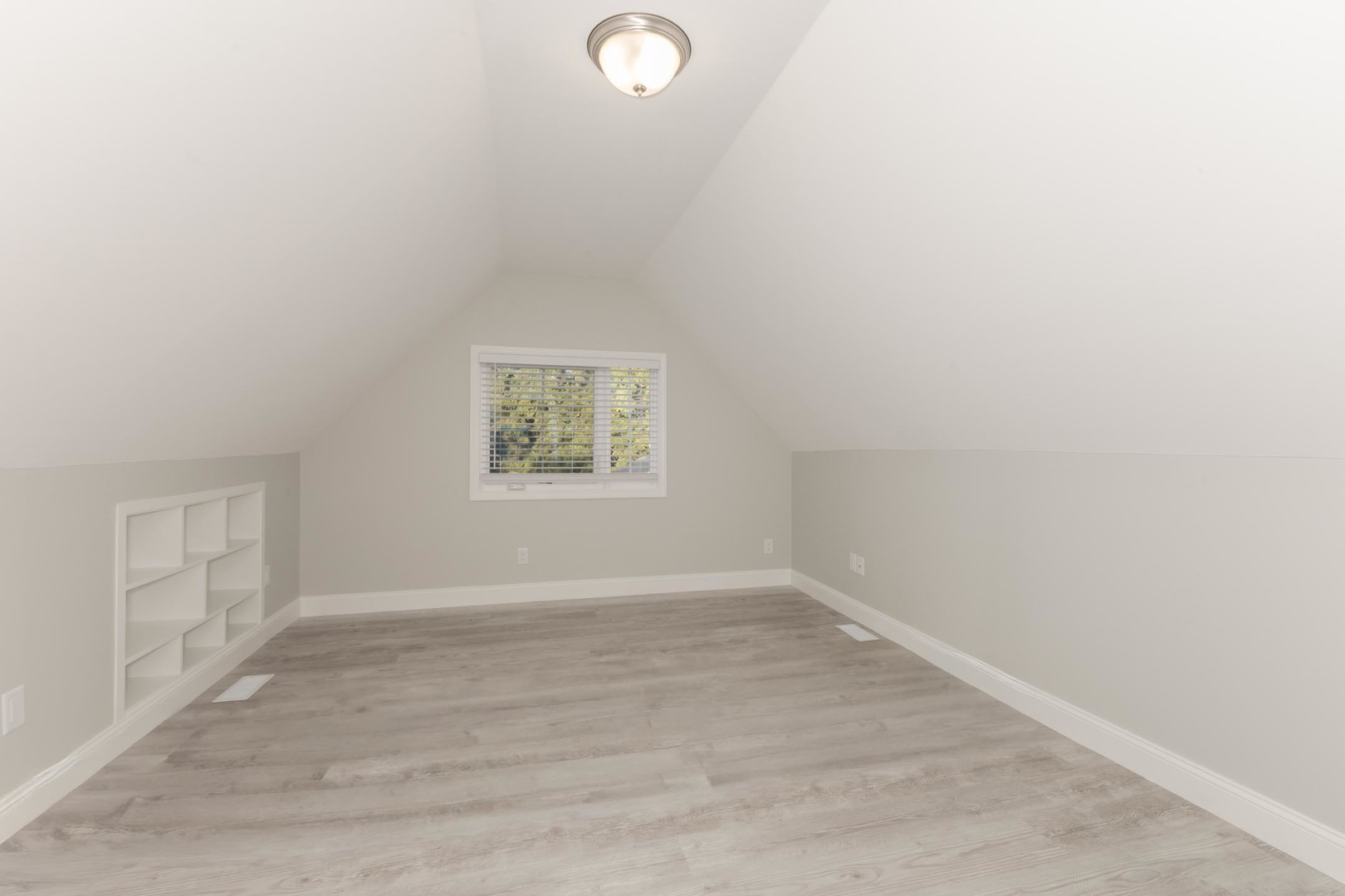 507 N Lee Street, Bloomington, IL 61701