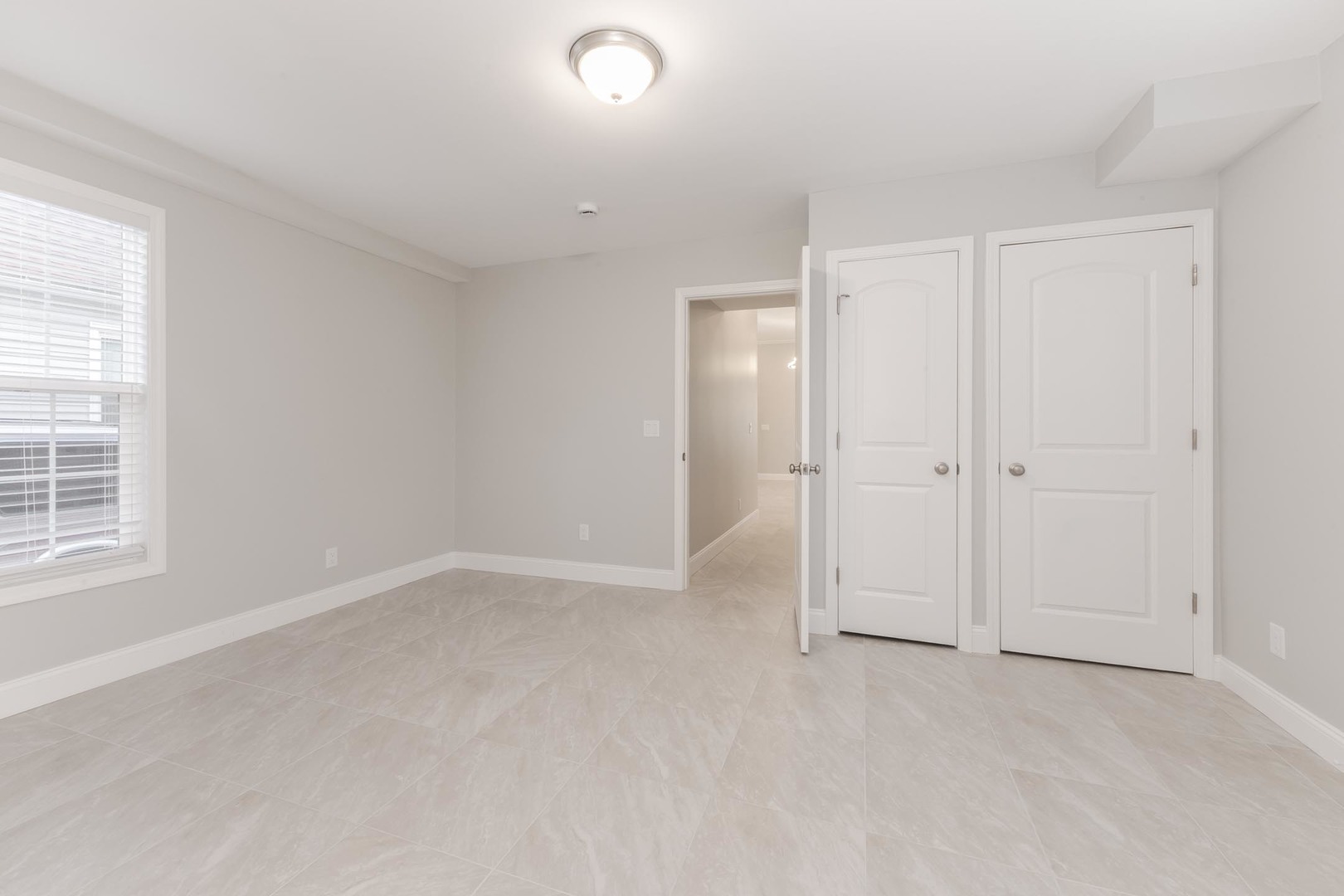 507 N Lee Street, Bloomington, IL 61701