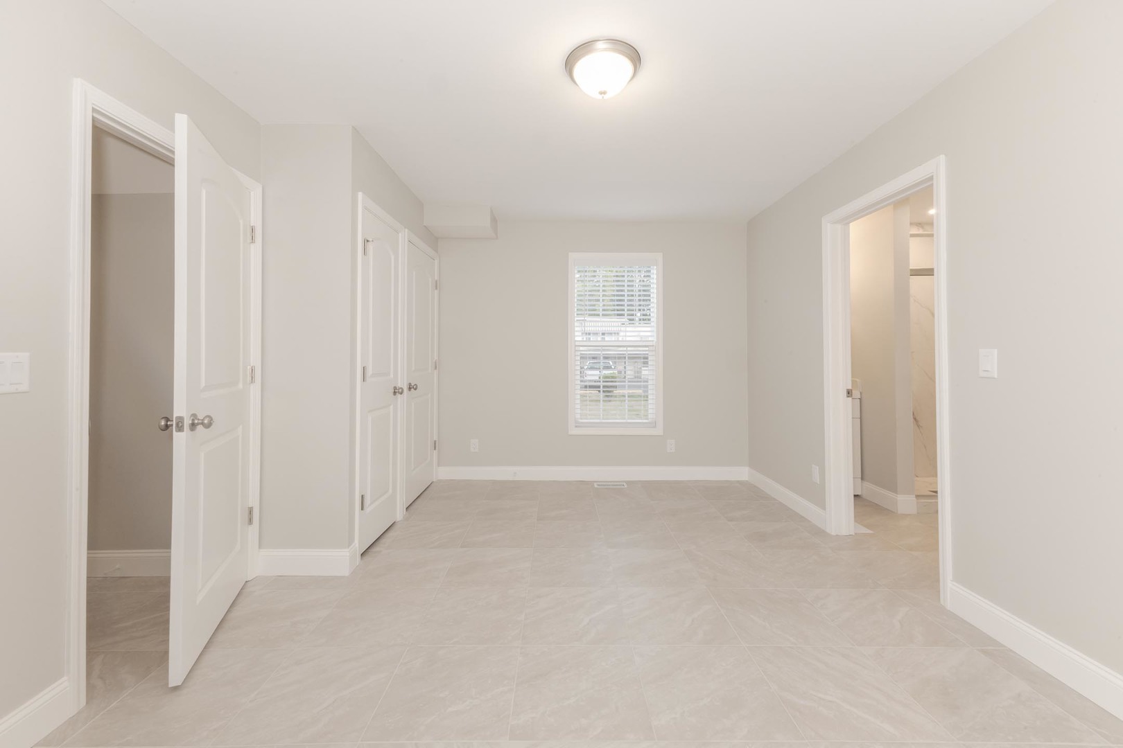 507 N Lee Street, Bloomington, IL 61701