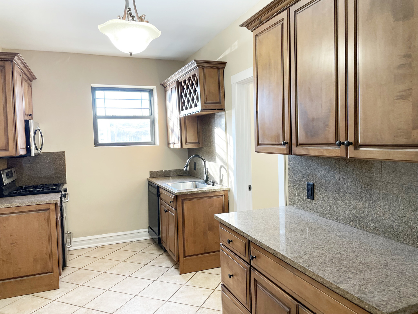 510 Madison Street #1N, Oak Park, IL 60302