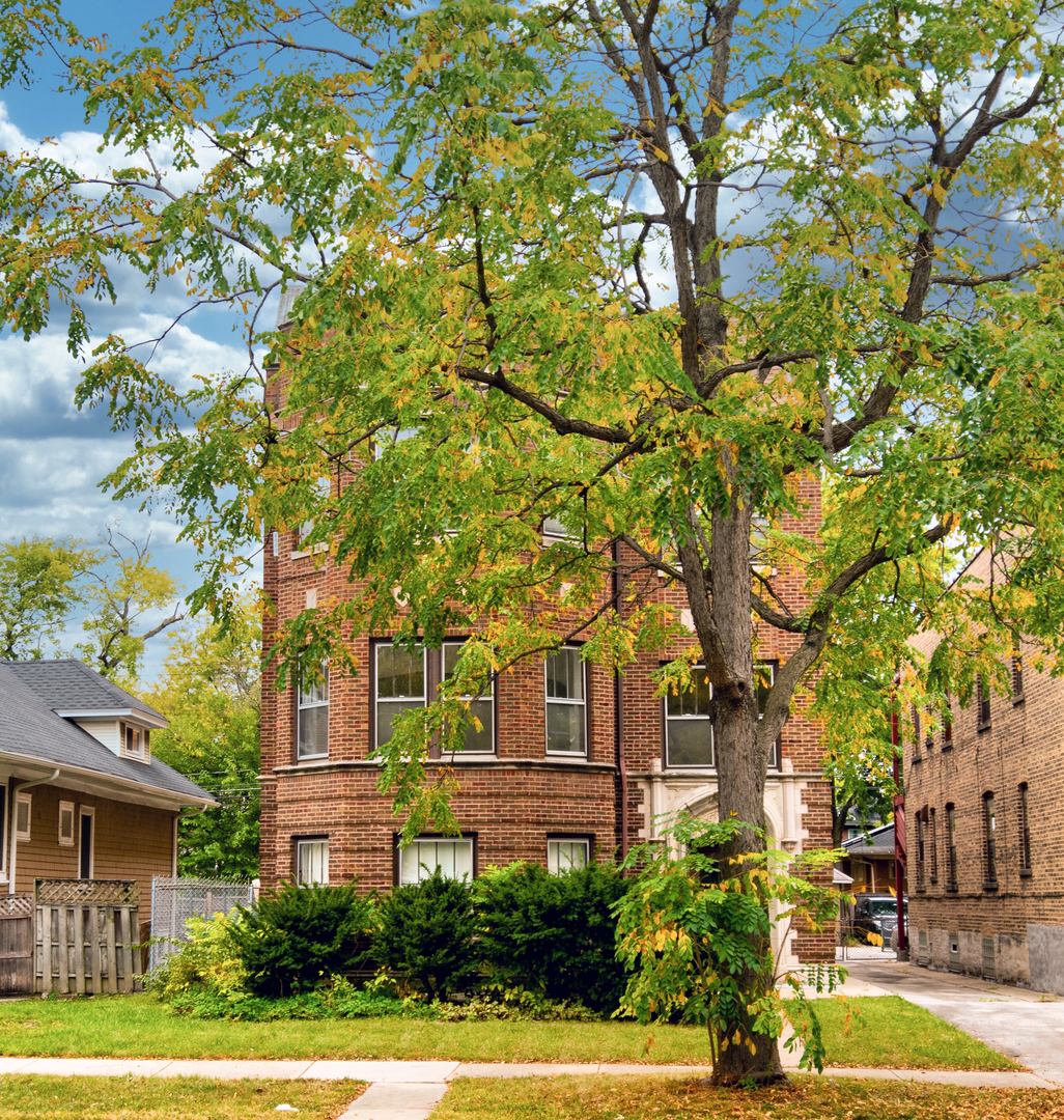 208 S Austin Boulevard, Oak Park, IL 60302