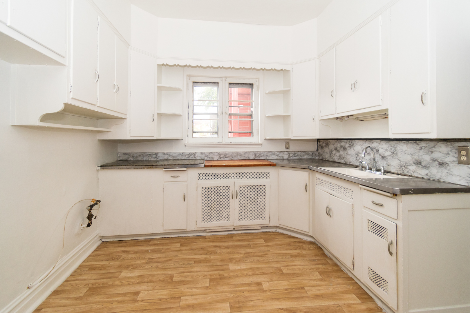 208 S Austin Boulevard, Oak Park, IL 60302