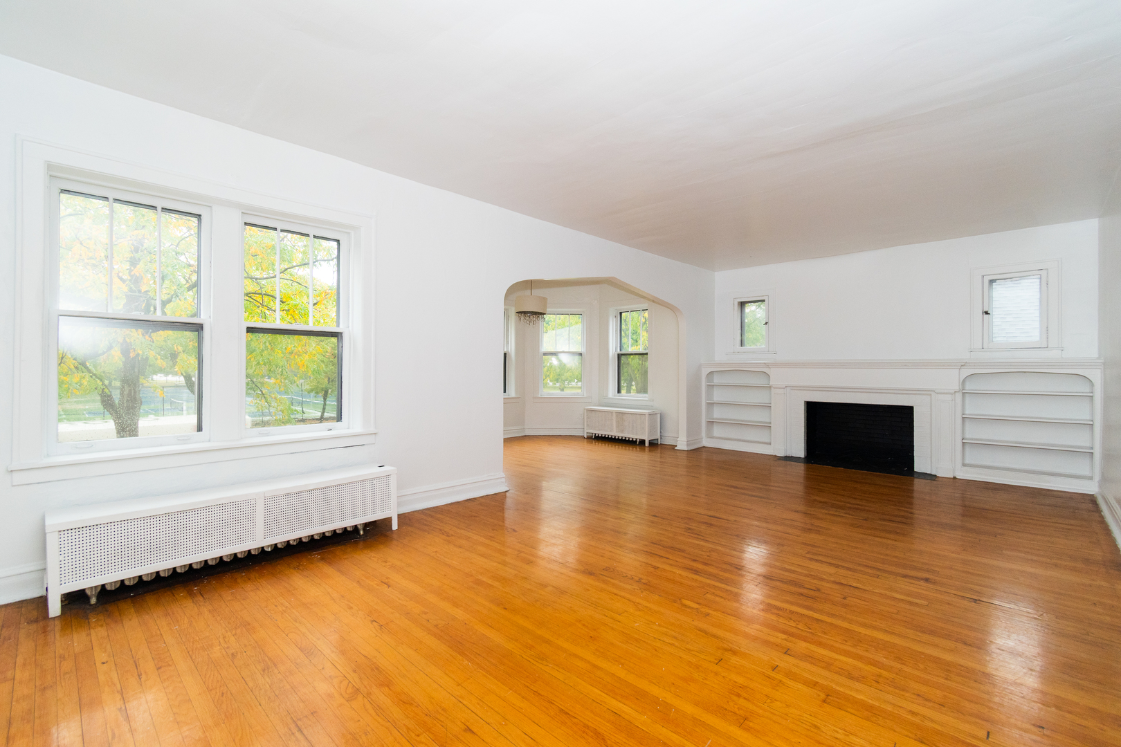 208 S Austin Boulevard, Oak Park, IL 60302