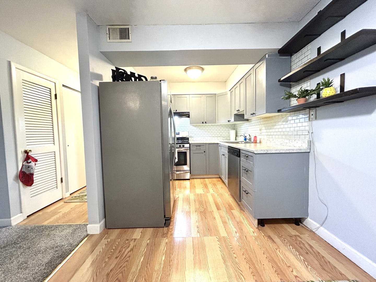 12720 Carriage Lane #B2, Crestwood, IL 60418