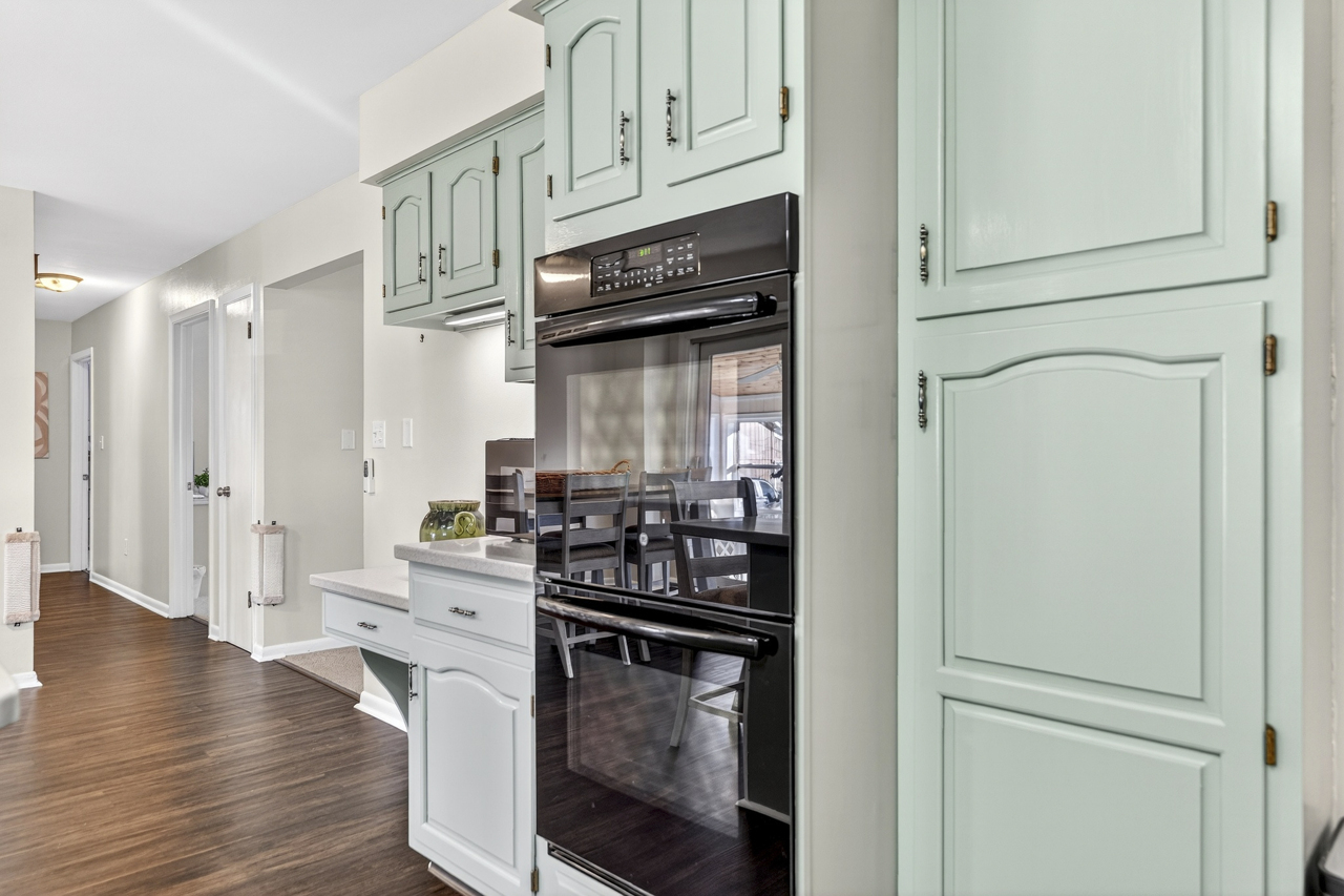 4015 Sunnyside Road, Woodstock, IL 60098