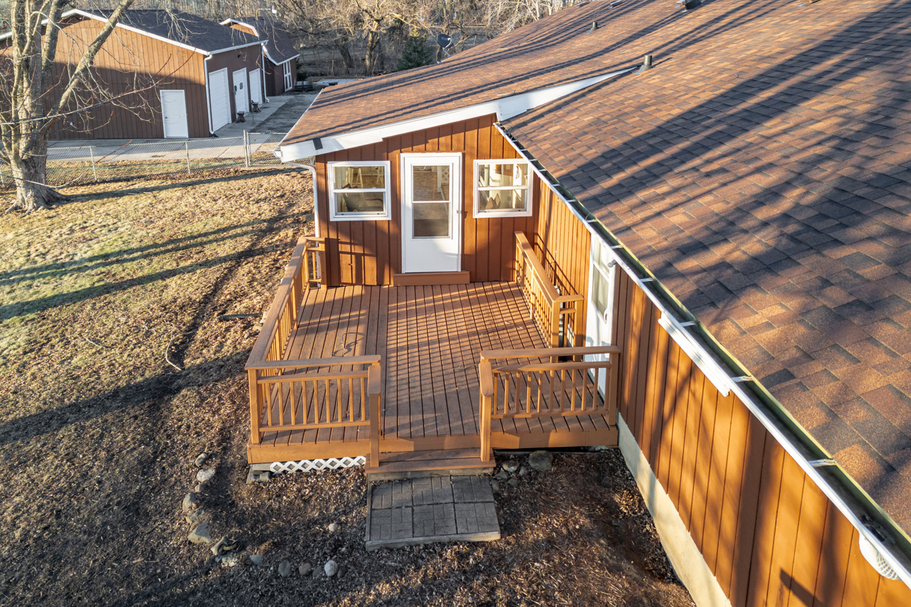 4015 Sunnyside Road, Woodstock, IL 60098