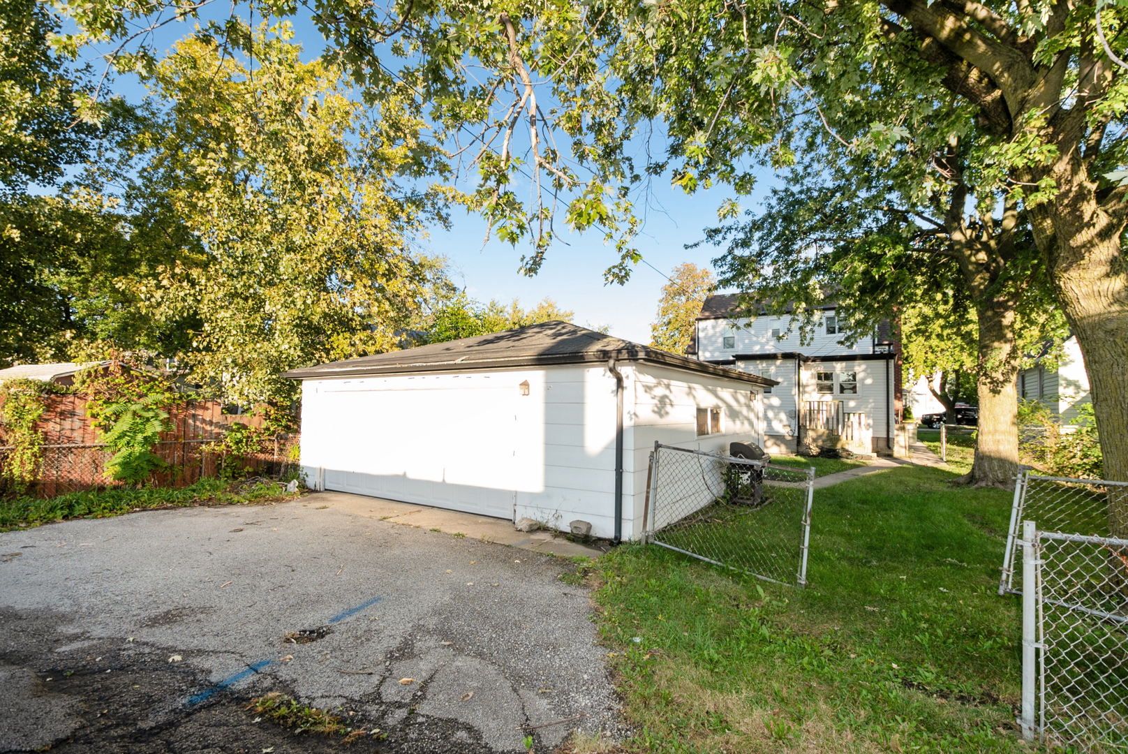 2630 Commercial Avenue, South Chicago Heights, IL 60411