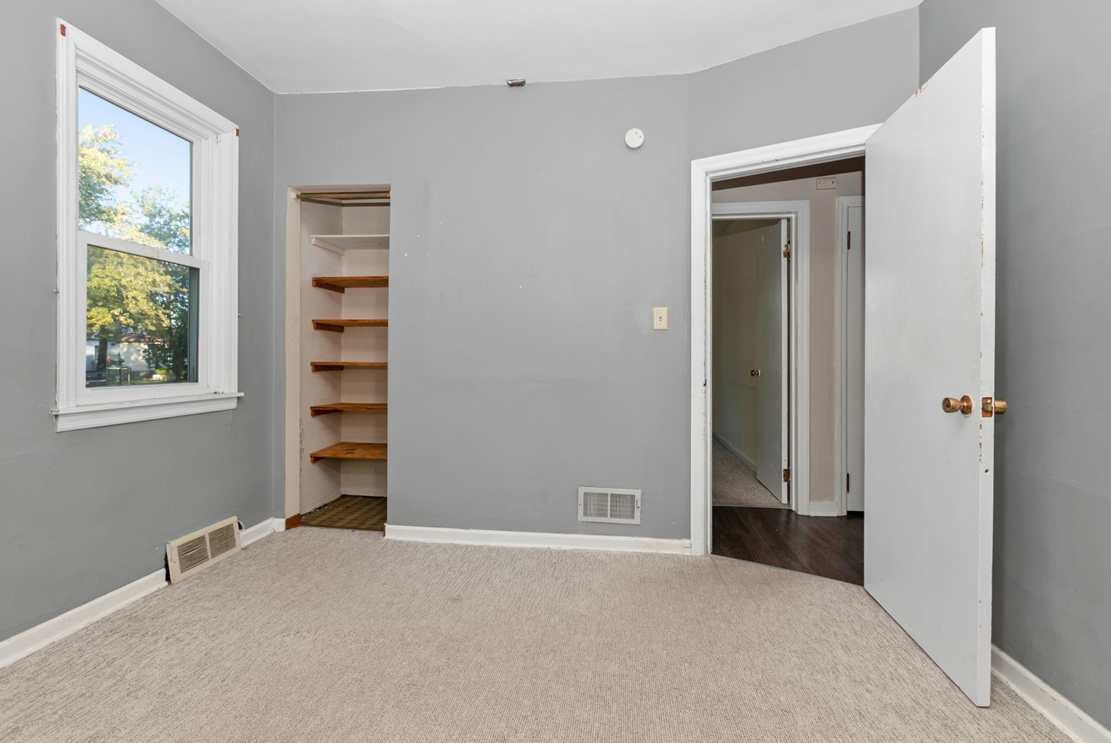 2630 Commercial Avenue, South Chicago Heights, IL 60411