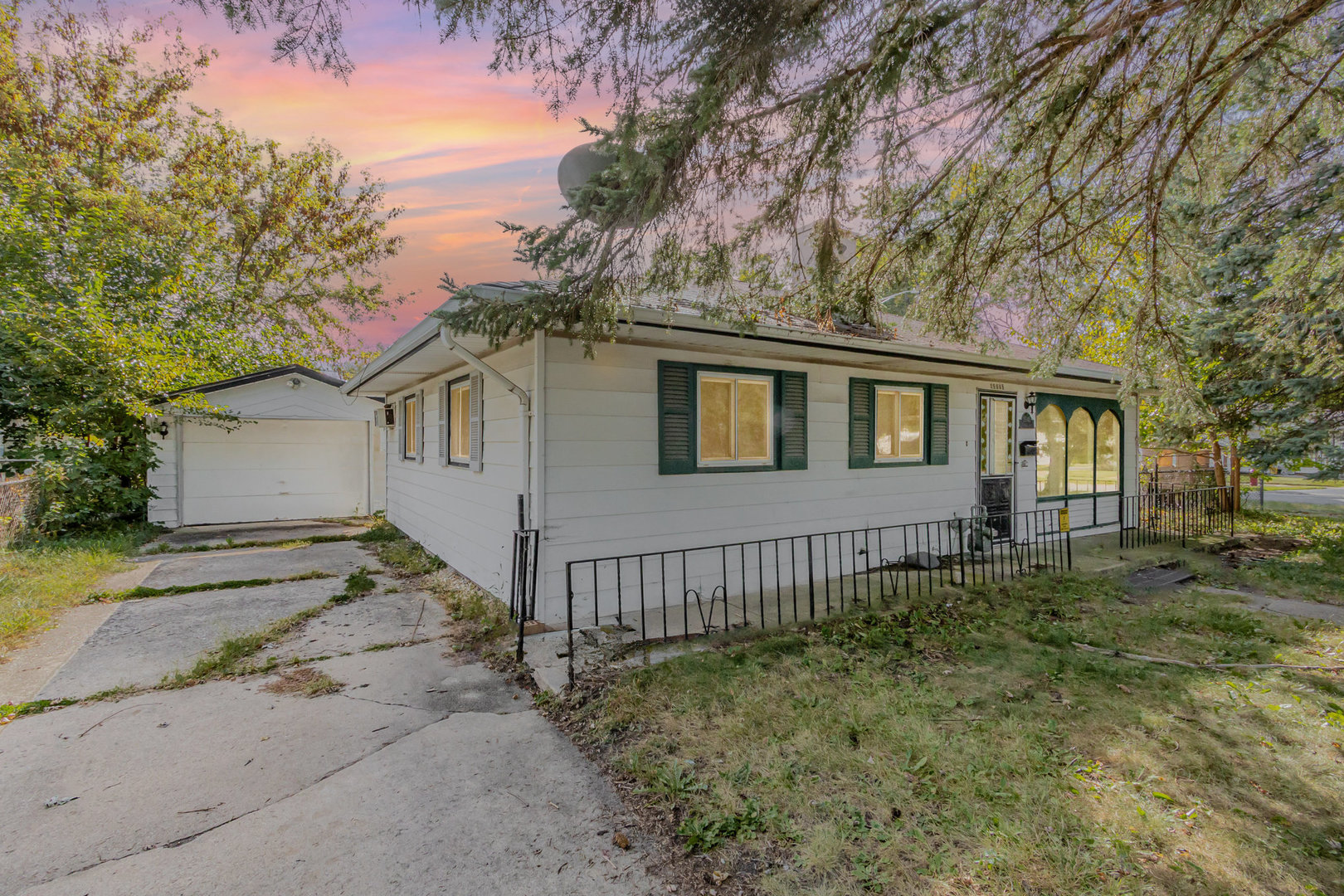 15045 Terrace Lane, Midlothian, IL 60445