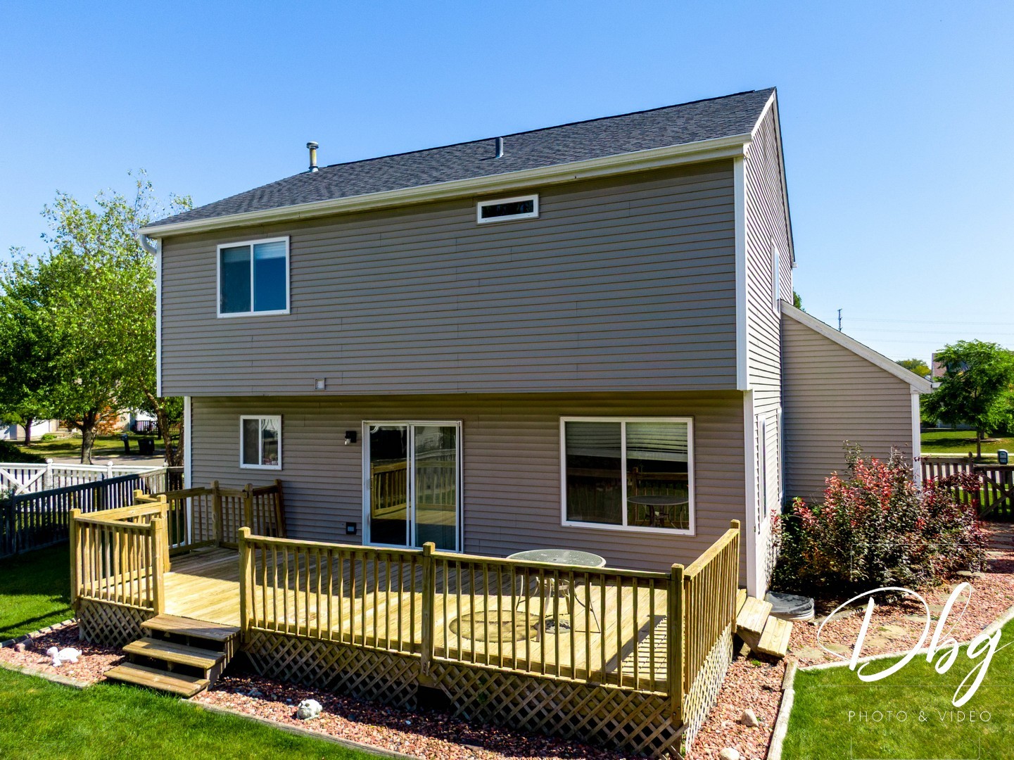 2380 N Salem Lane, Round Lake Beach, IL 60073