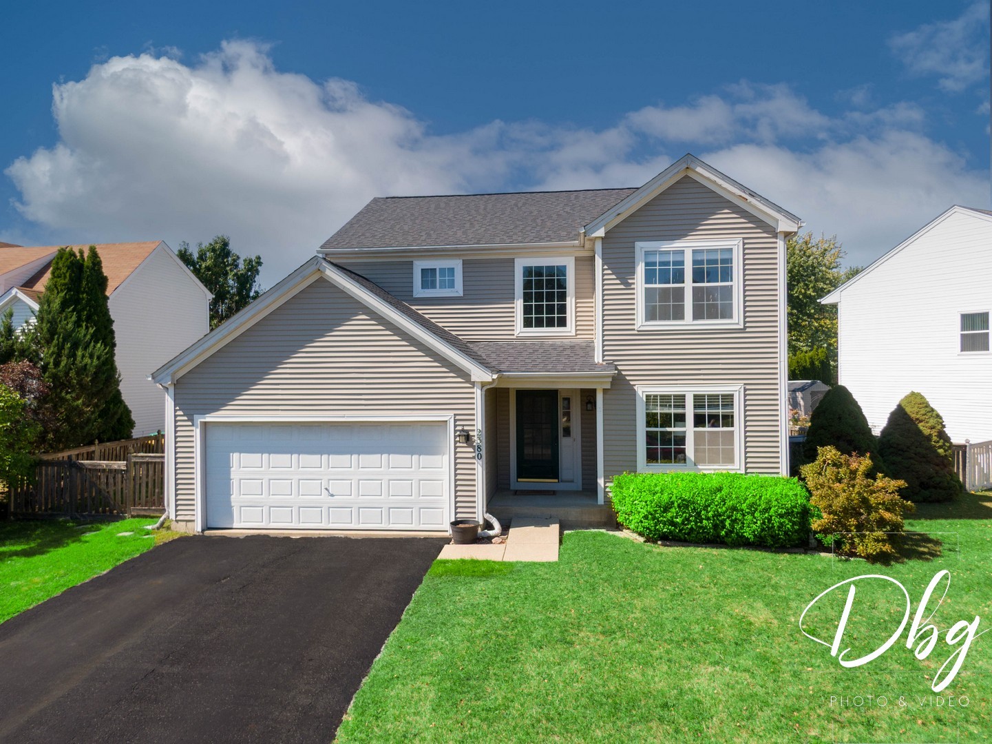2380 N Salem Lane, Round Lake Beach, IL 60073