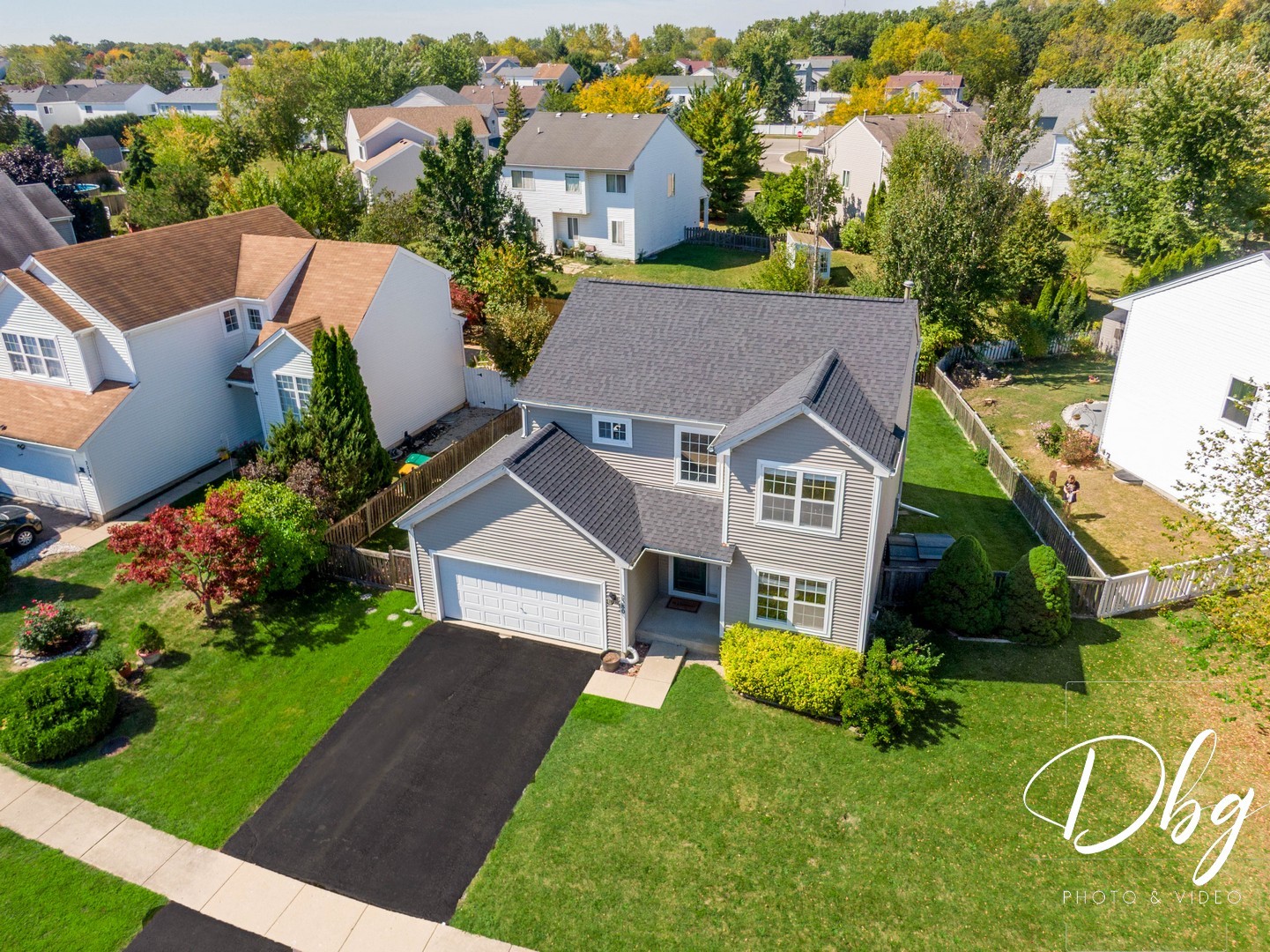 2380 N Salem Lane, Round Lake Beach, IL 60073