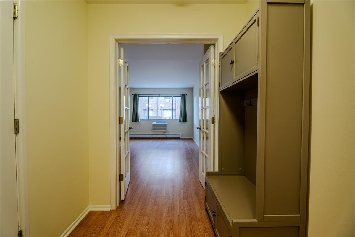 4623 N Chester Avenue #110, Chicago, IL 60656