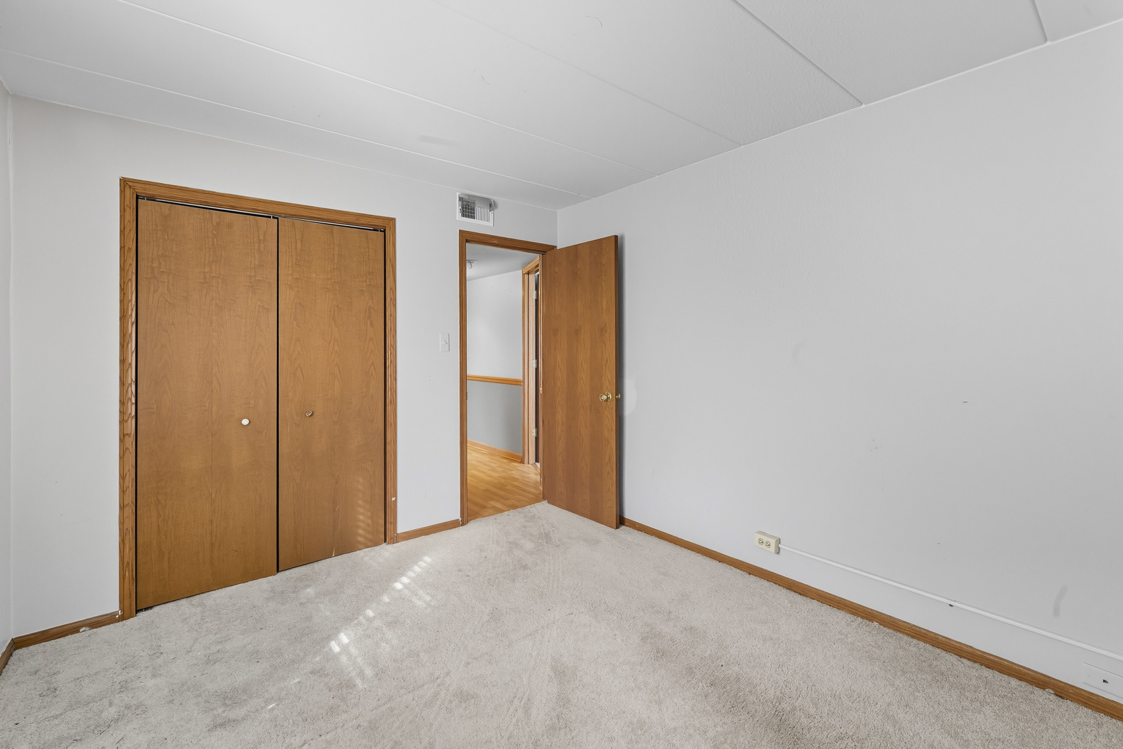 14815 Kenton Avenue #1, Midlothian, IL 60445