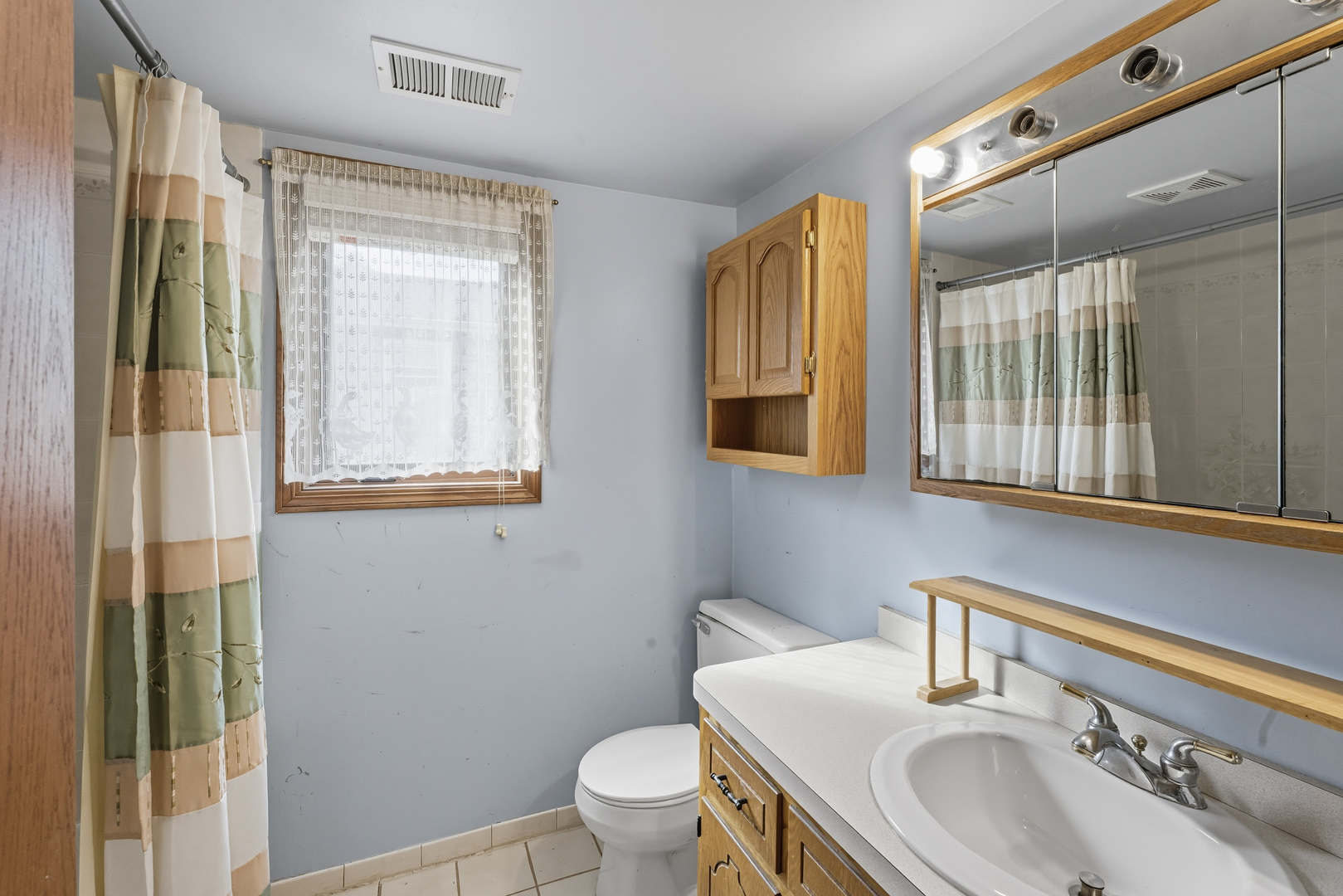 14815 Kenton Avenue #1, Midlothian, IL 60445