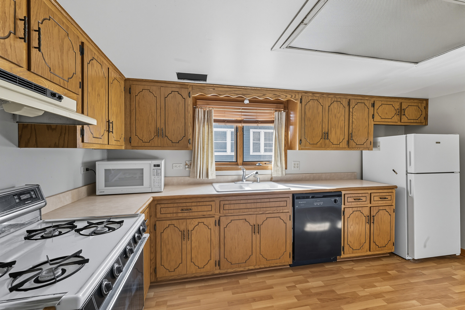 14815 Kenton Avenue #1, Midlothian, IL 60445