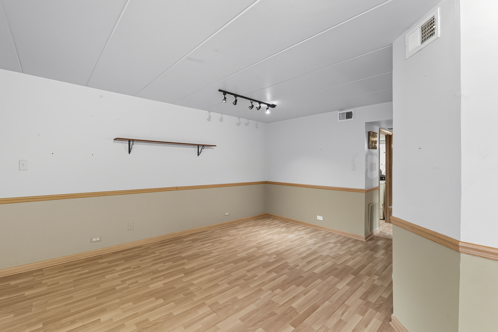 14815 Kenton Avenue #1, Midlothian, IL 60445