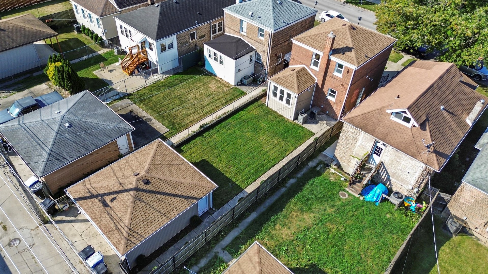 10047 S Calumet Avenue, Chicago, IL 60628