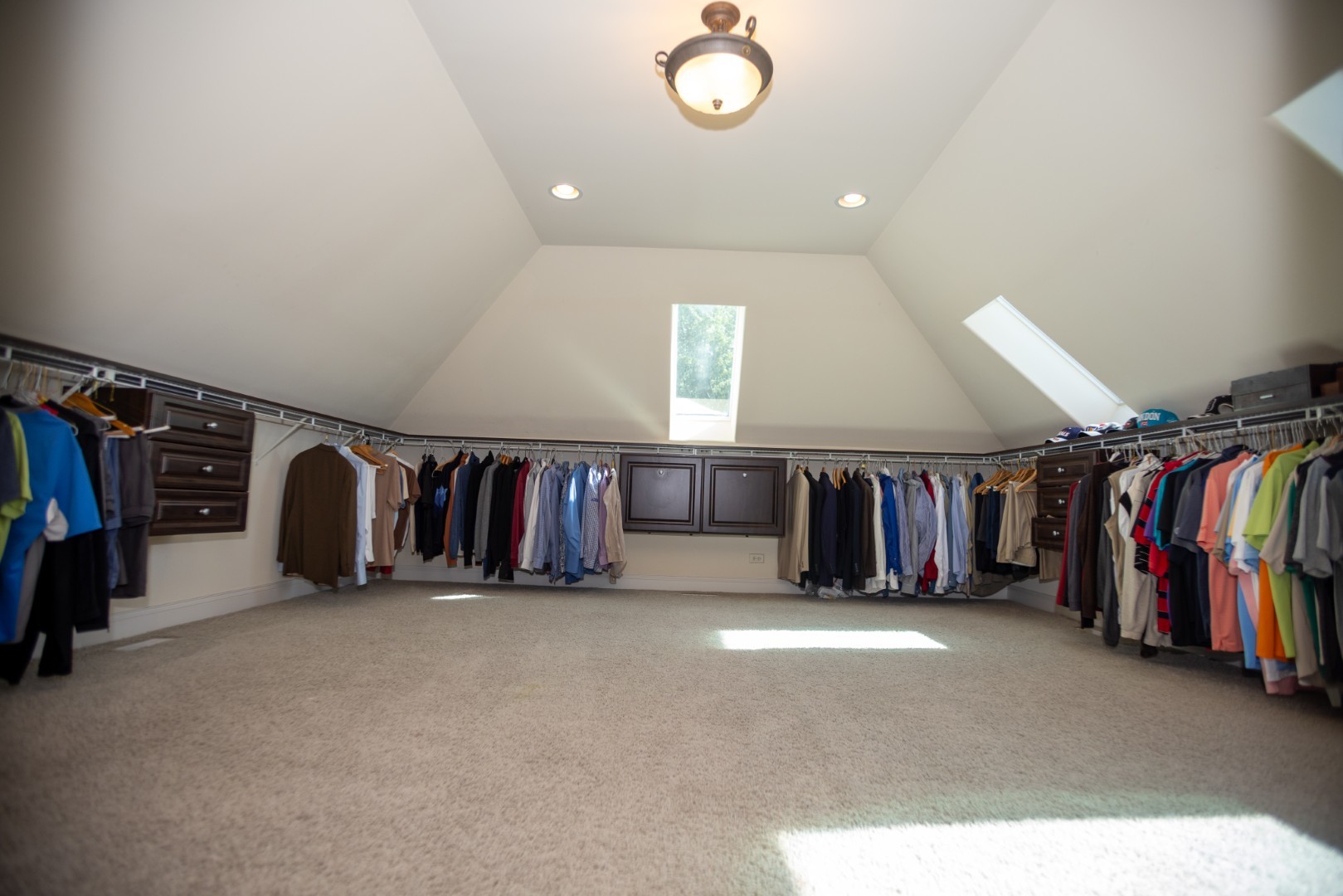 7542 Thornhill Court, Yorkville, IL 60560