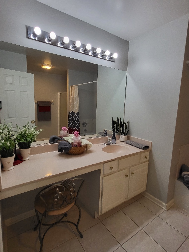 2949 BROSSMAN Street, Naperville, IL 60564