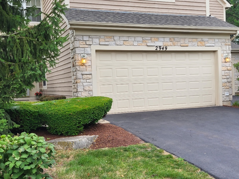 2949 BROSSMAN Street, Naperville, IL 60564