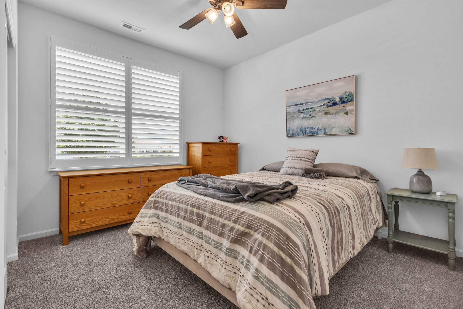 1655 Windsor Road, Pingree Grove, IL 60140