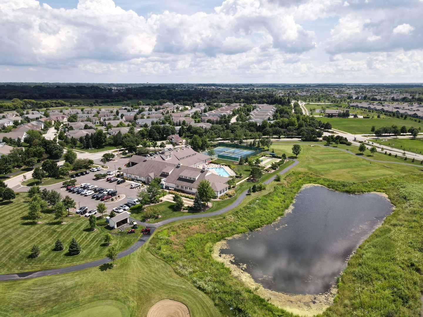 1655 Windsor Road, Pingree Grove, IL 60140