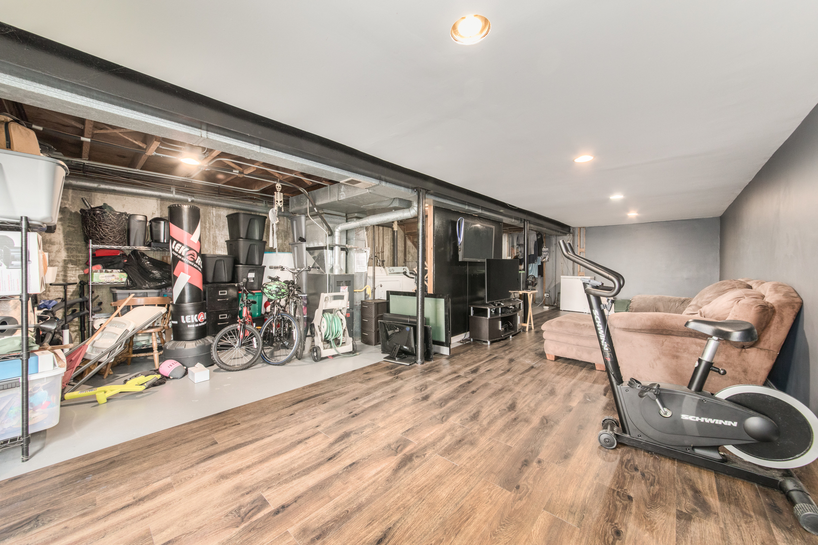 2004 Farnham Court, Schaumburg, IL 60194