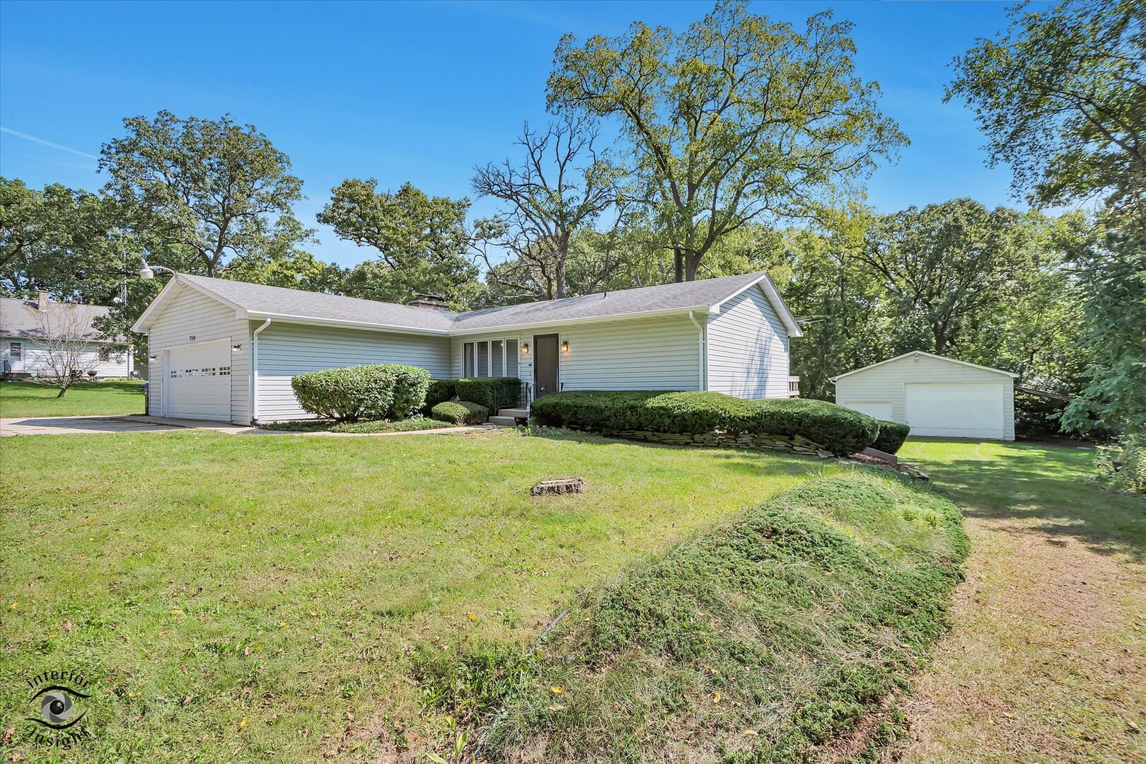 7710 Ravina Drive, Spring Grove, IL 60081