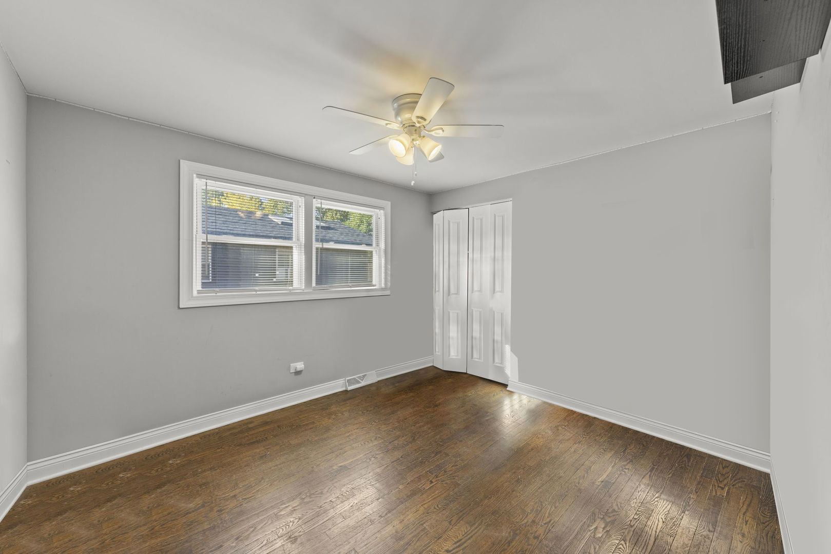 11616 S Racine Avenue, Chicago, IL 60643