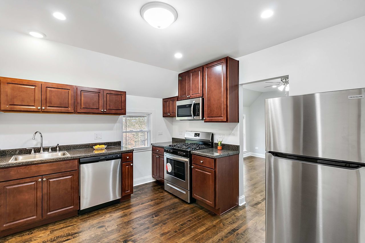 1108 Des Plaines Avenue #2, Forest Park, IL 60130