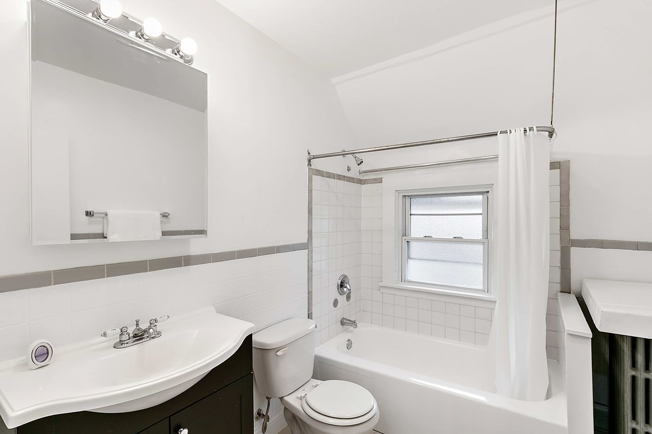 1108 Des Plaines Avenue #2, Forest Park, IL 60130