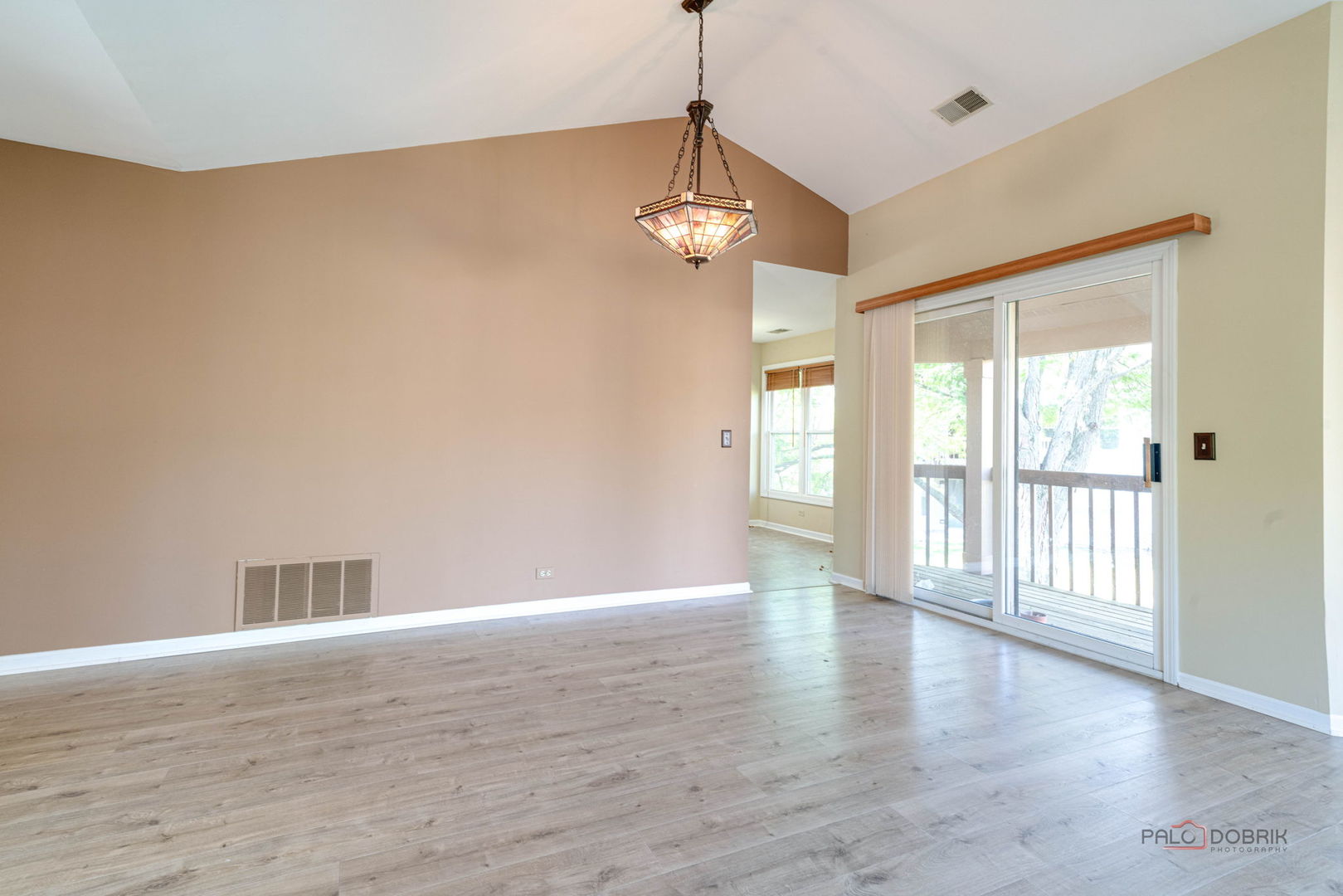 305 Satinwood Terrace, Buffalo Grove, IL 60089