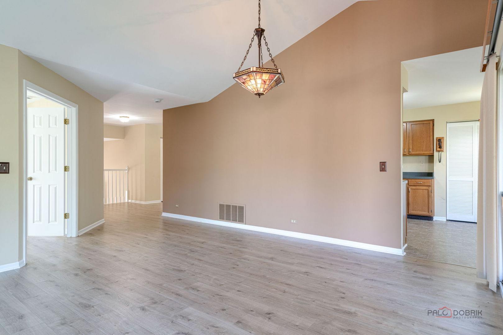 305 Satinwood Terrace, Buffalo Grove, IL 60089