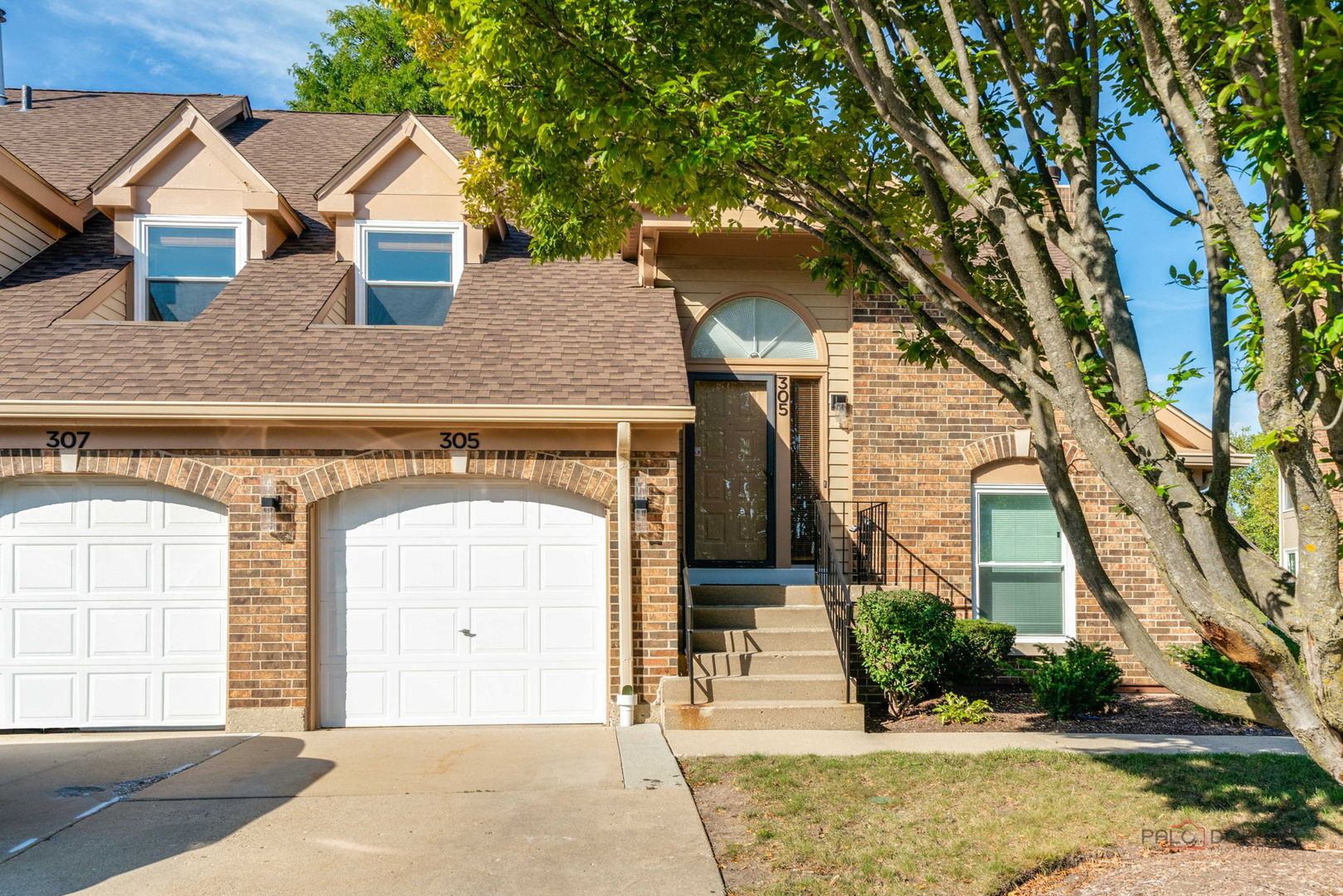 305 Satinwood Terrace, Buffalo Grove, IL 60089