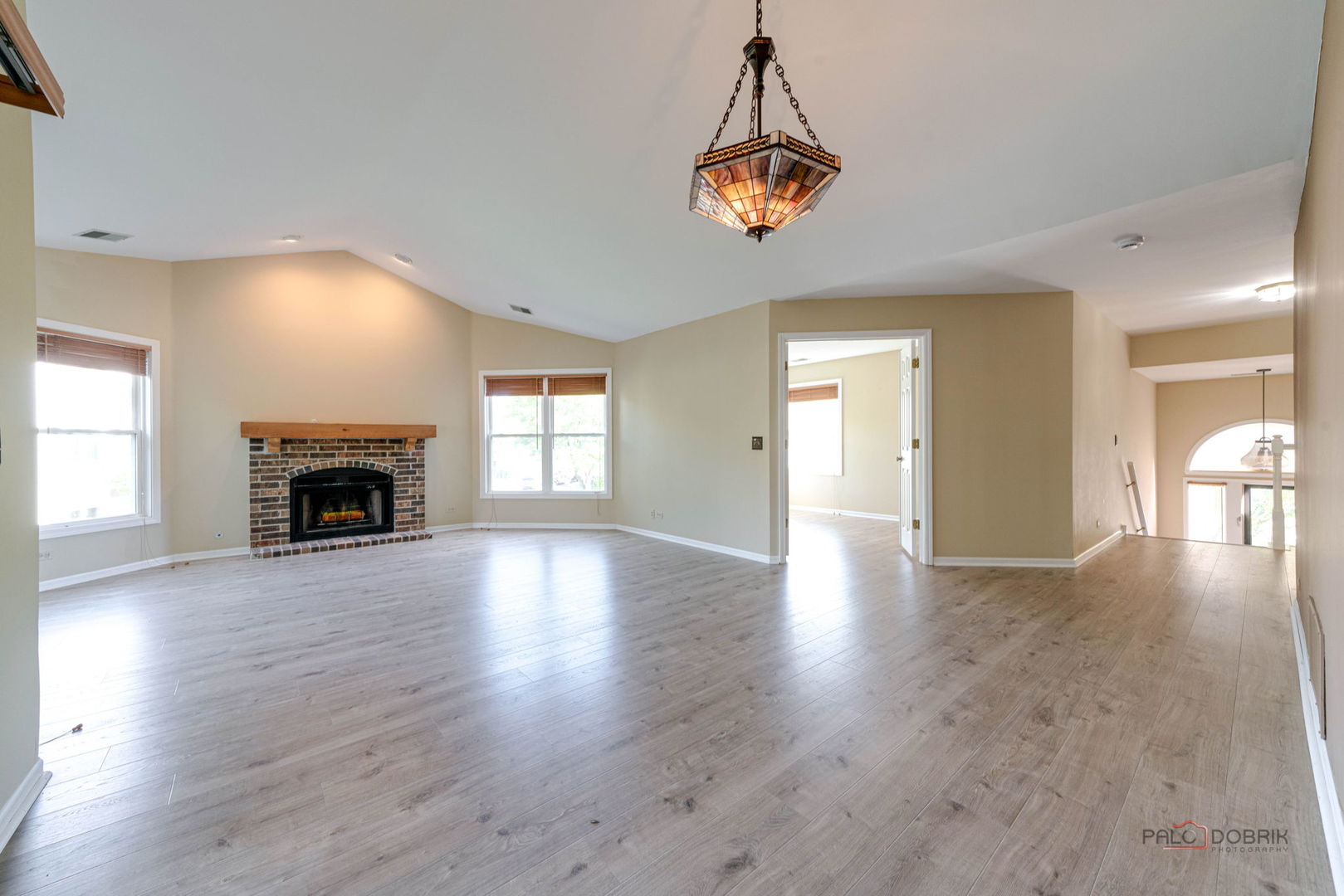 305 Satinwood Terrace, Buffalo Grove, IL 60089