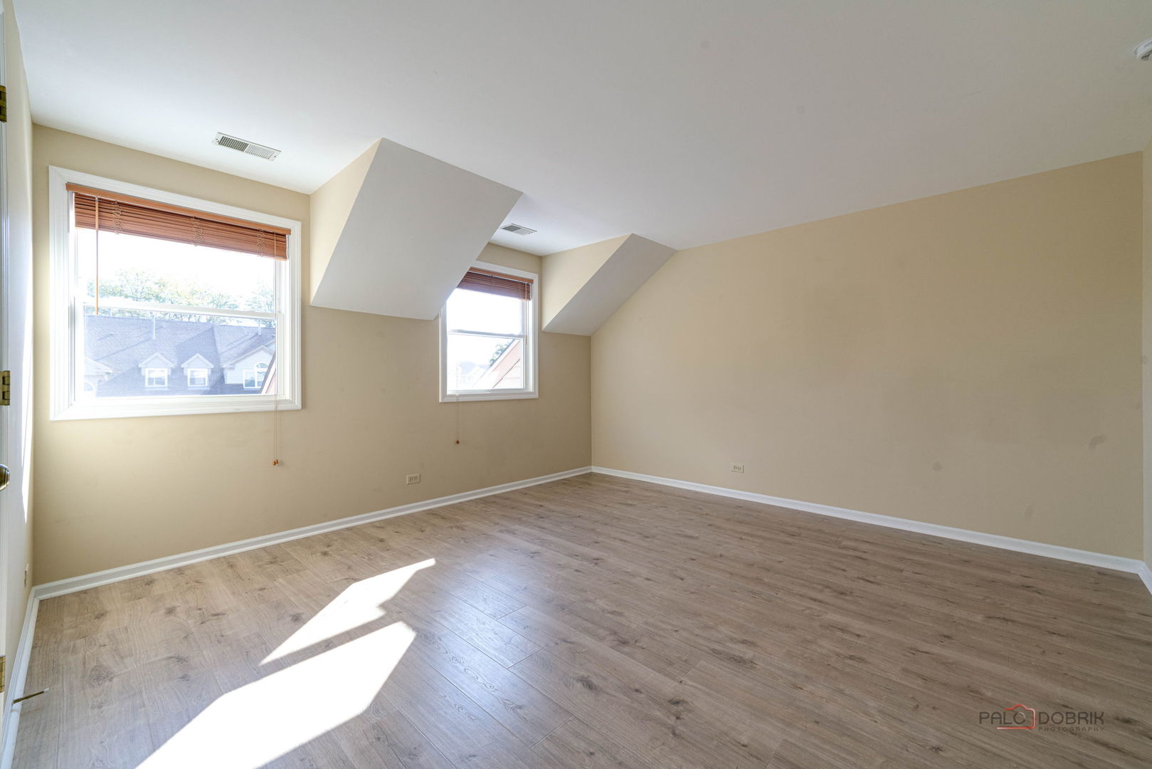 305 Satinwood Terrace, Buffalo Grove, IL 60089