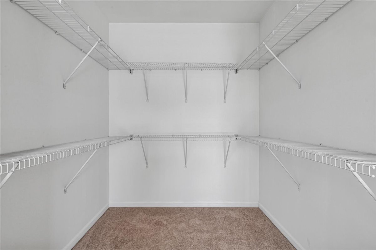 7725 W Myrtle Avenue, Chicago, IL 60631