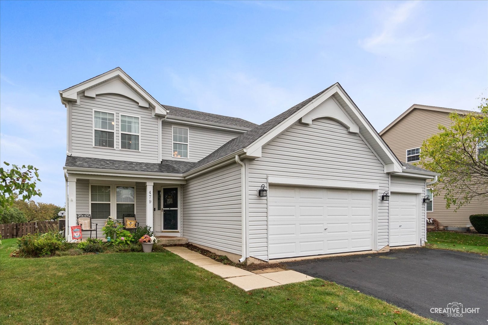 479 Raintree Drive, Oswego, IL 60543