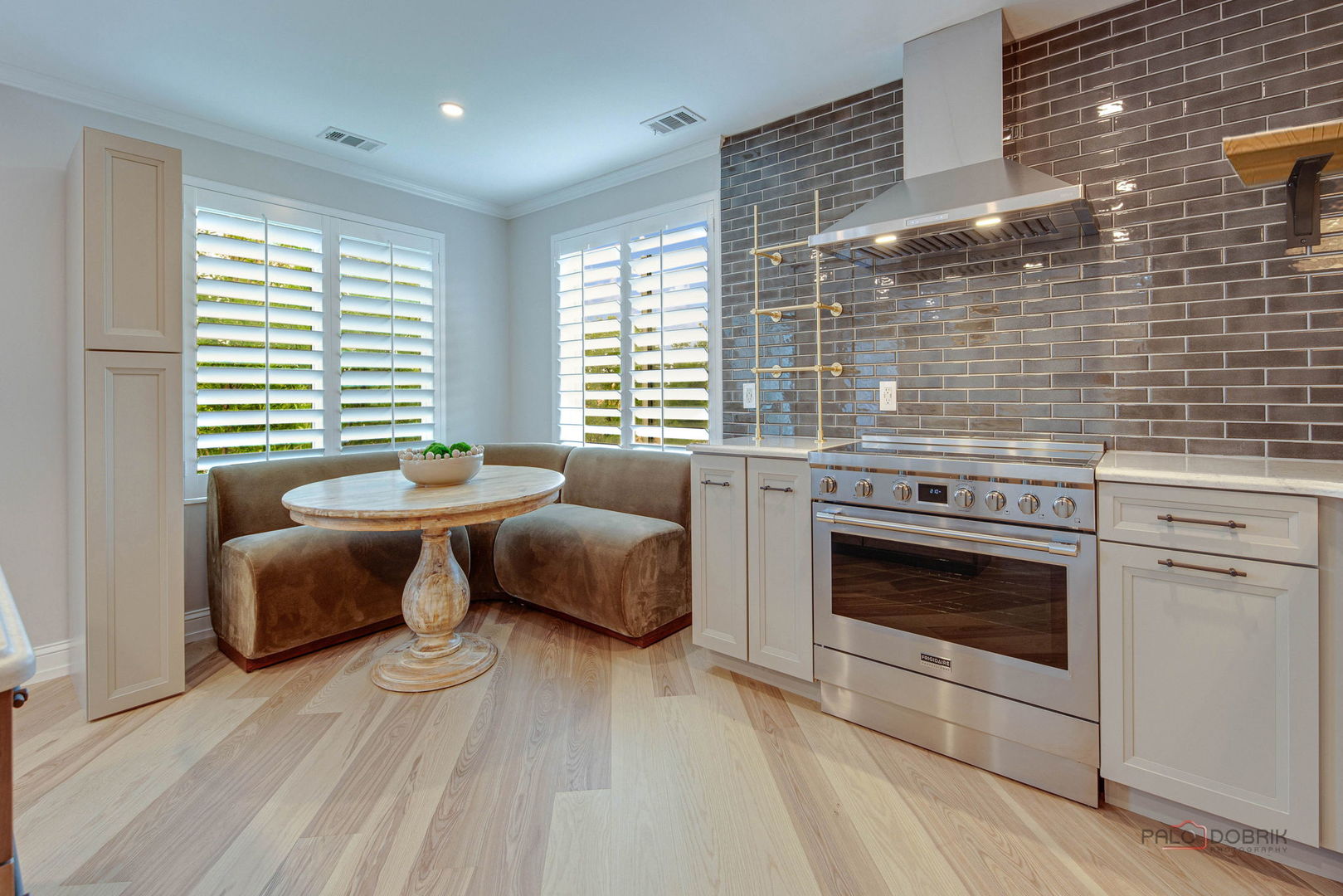 2200 Bouterse Street #409, Park Ridge, IL 60068