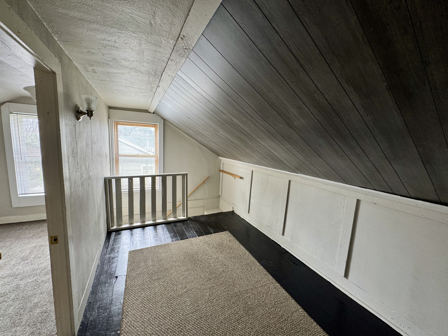 405 N 4th Street, Neponset, IL 61345