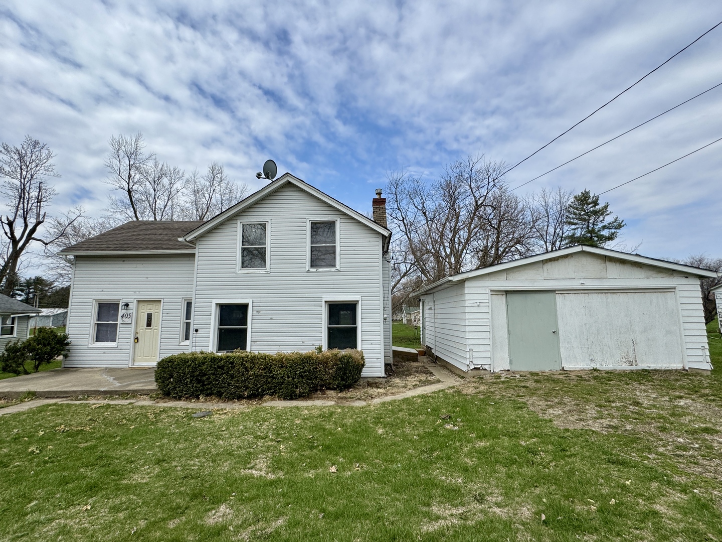 405 N 4th Street, Neponset, IL 61345