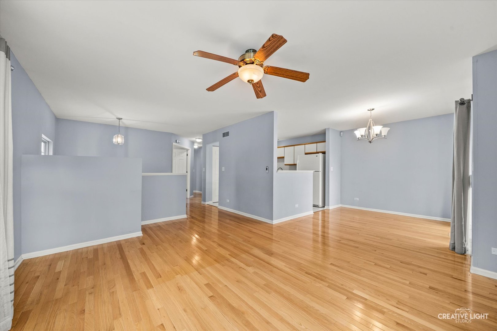 2901 S Shelly Lane, Aurora, IL 60504
