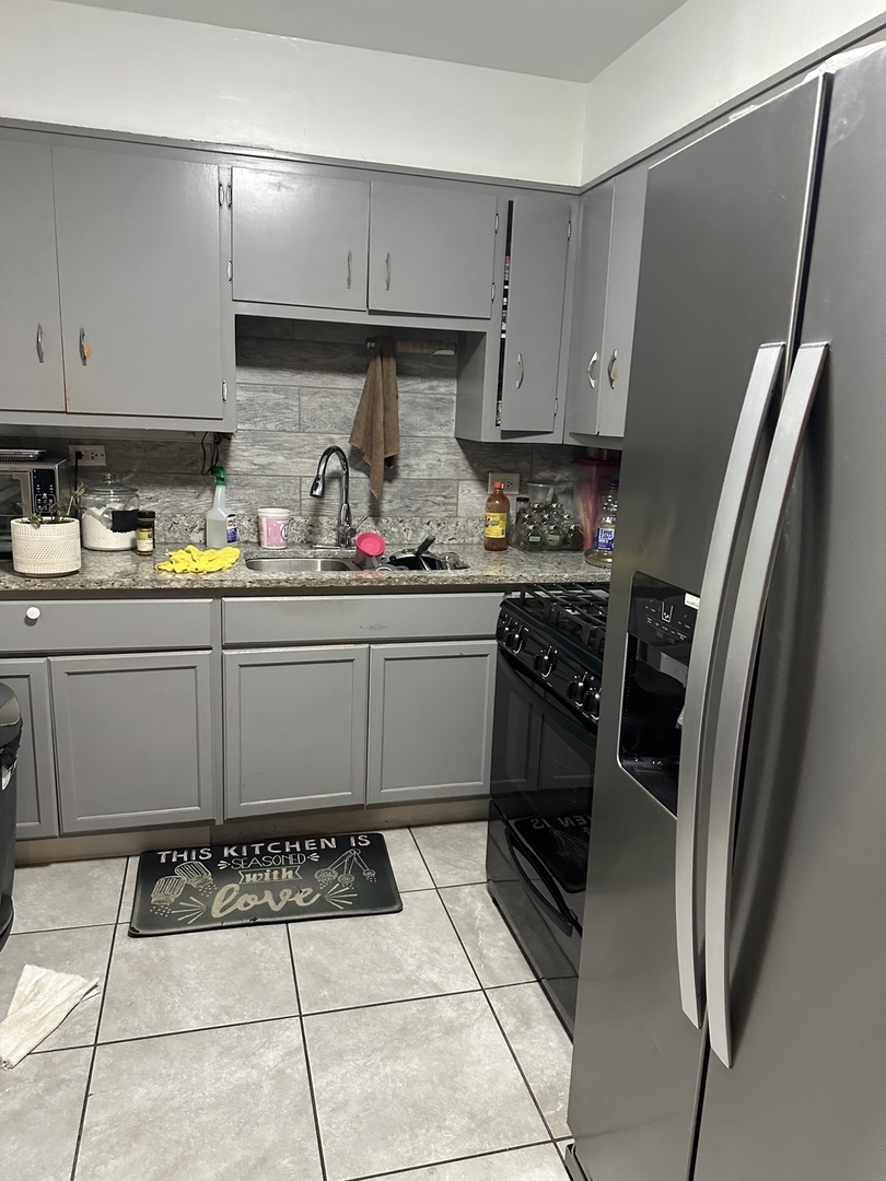 608 Forsythe Avenue, Calumet City, IL 60409